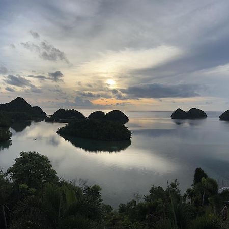C View Resort Sipalay Exterior foto